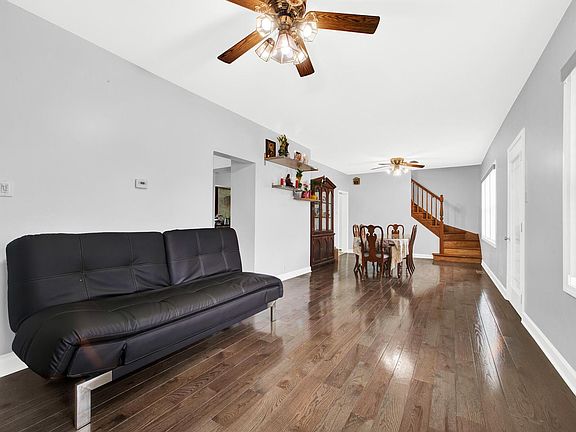 3rd image of 1606 N 19th Ave