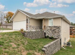 2600 W Richwood Rd, Ozark, MO 65721
