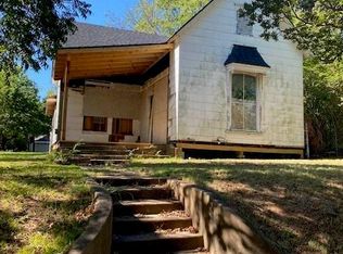 622 W Hull St, Denison, TX 75020
