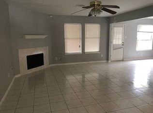 9011 Ruston Oaks Ct, Houston, TX 77088