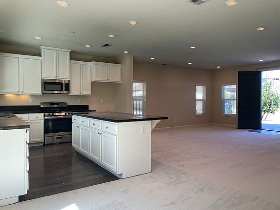 4th image of 6042 Potters Ct