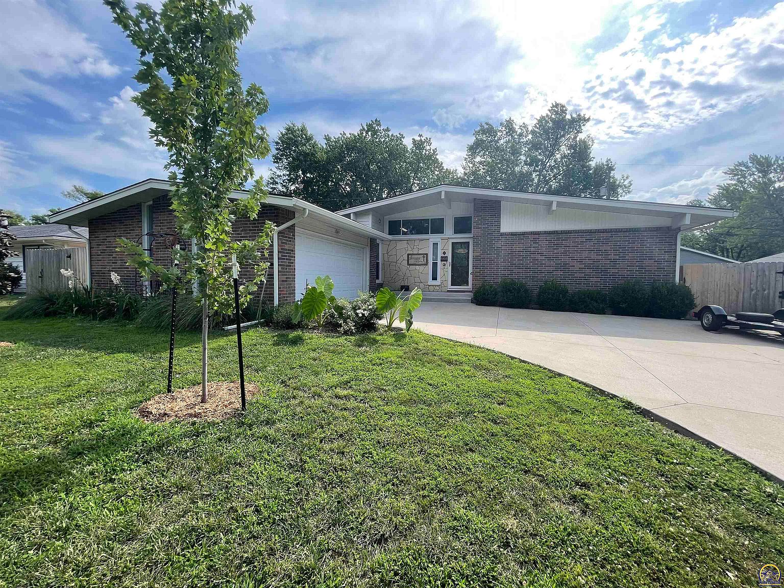 1408 Sean St, Emporia, KS 66801 Zillow
