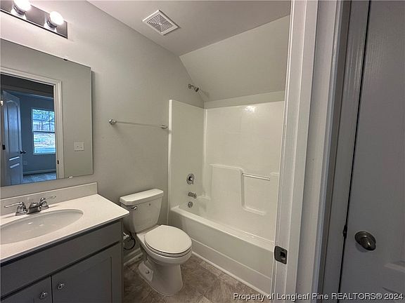 4th image of 276 Chinook Ln #19