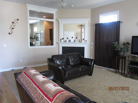 3rd image of 8582 W Utahna St