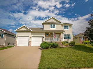 127 Marcie Dr, Brooklyn, WI 53521