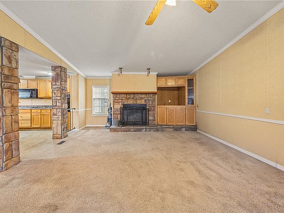3rd image of 2086 S Harris Dr