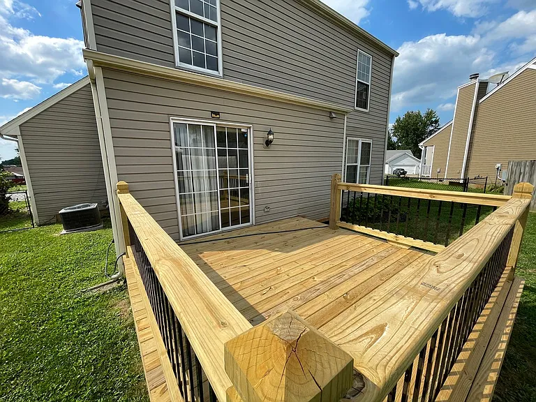 6015 Mercury Dr — Photo 30