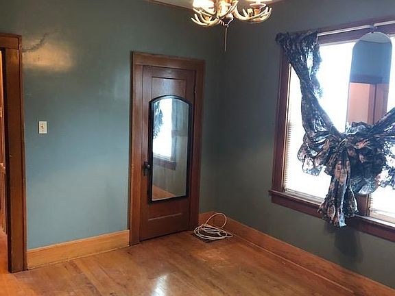 2nd image of 3416 Avenue C