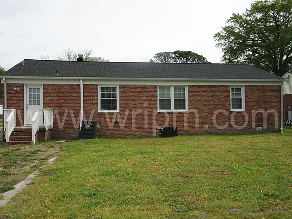 2nd image of 29 Saint Albans Dr