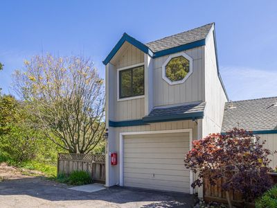 3518 Dover Dr, Santa Cruz, CA, 95065