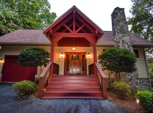 270 Par 3 Rd, Whittier, NC 28789