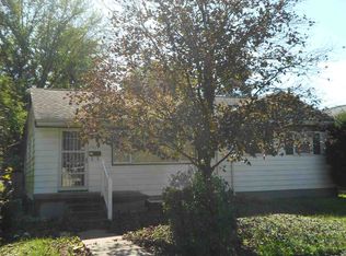 303 Van Buren Ave, Peru, IN 46970