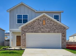 2540 Ayers Dr, Seguin, TX 78155