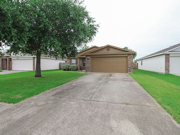3rd image of 9302 Barracuda Dr