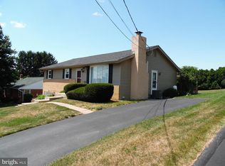 4912 Bretney Dr, Harrisburg, PA 17112