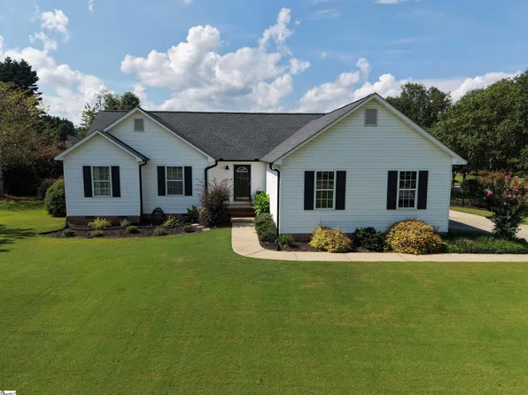 101 Quartermein Ct, Piedmont, SC 29673