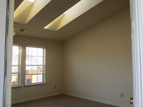 3rd image of 3501 Chimney Hill Ct APT 203