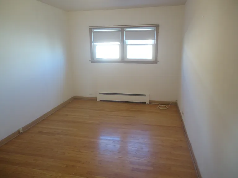 4950 Greenwood St — Photo 18
