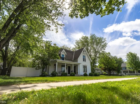 201 2nd St N, Cannon Falls, MN 55009