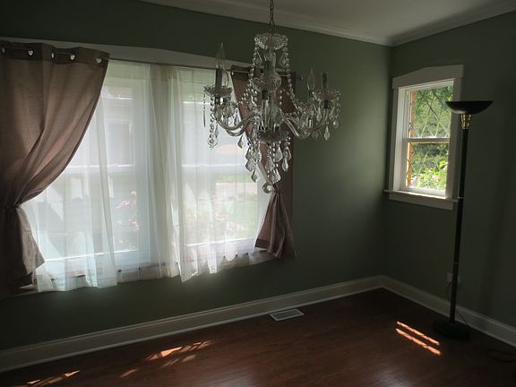 5th image of 227 W Washington St