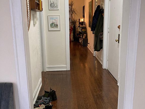 5th image of 1502 W Lunt Ave #1