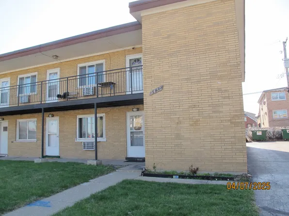 5430 S Massasoit Ave Unit 4, Chicago, IL 60638