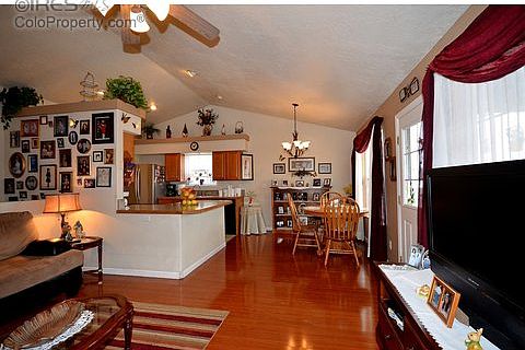 5th image of 3814 Longhorn Ln