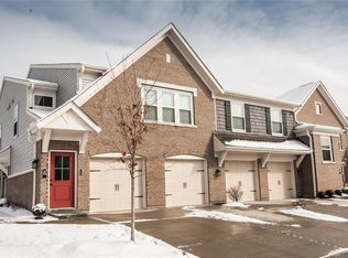 126 Waterhaven Way, Springboro, OH 45066