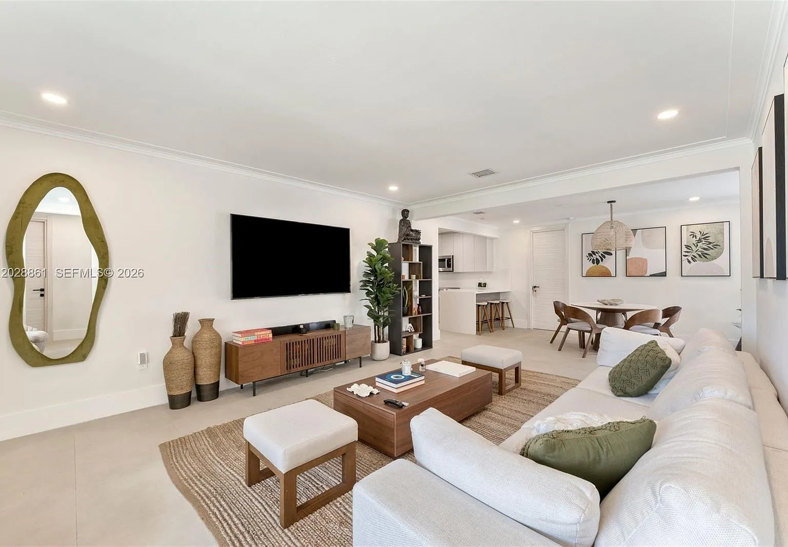 Coral Gables Crafts Sec — Photo 1