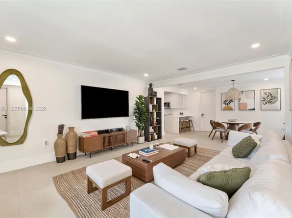 45 Palermo Ave, Coral Gables, FL 33134