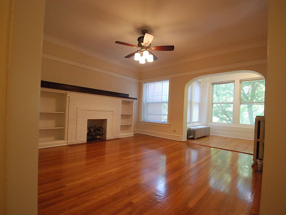1st image of 1249 W Granville Ave APT 3W