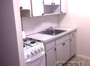 14419 75th Rd, Flushing, NY 11367