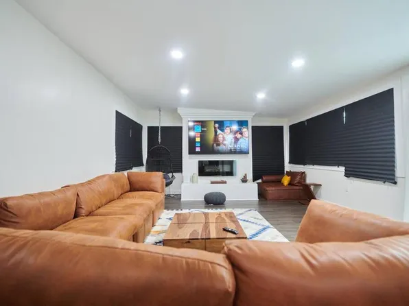 5518 W 117th St, Inglewood, CA 90304