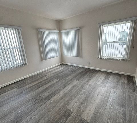 2nd image of 4915 W San Vicente Blvd #2