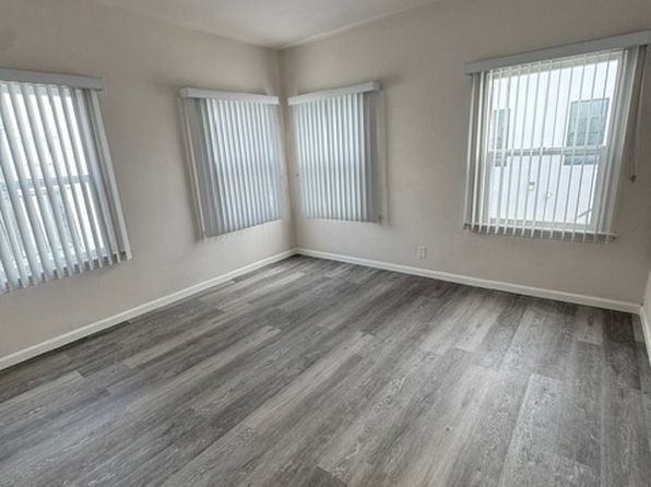 4915 W San Vicente Blvd #2