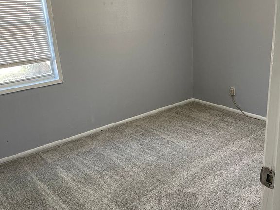 4th image of 2720 Duncan Dr Unit B