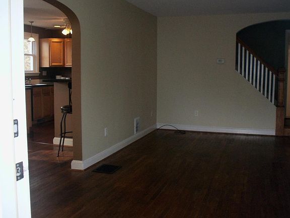 3rd image of 1804 Lincoln Ave