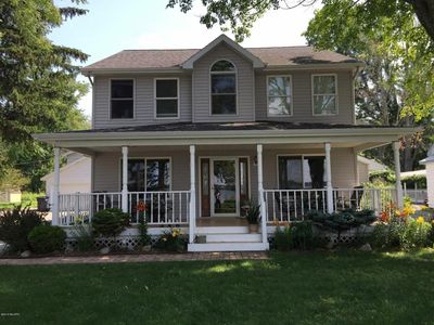 721 Lakeview Dr, Fremont, MI, 49412