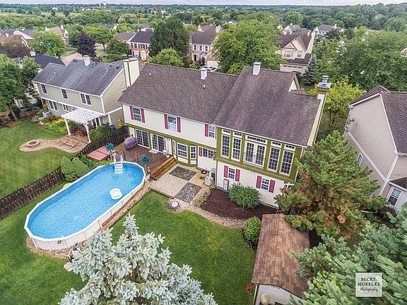 5th image of 634 Morning Glory Ln
