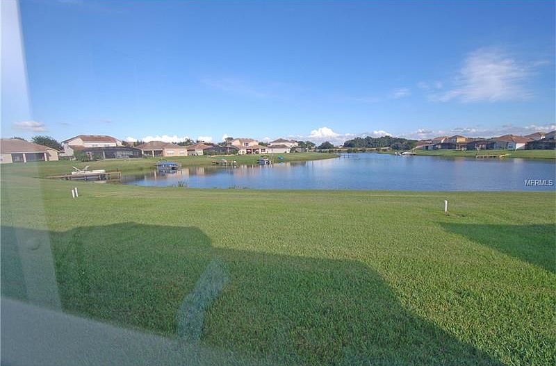 2nd image of 3589 Valleyview Dr