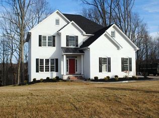 204 Two Creek Dr, Lynchburg, VA 24502