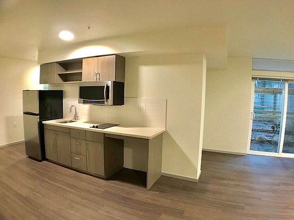 3rd image of 1506 NW 61st St #207