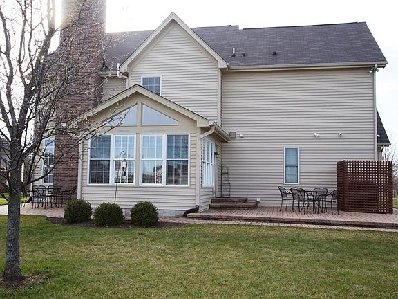 3rd image of 8589 Seafield Dr