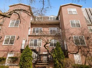 200 W Menomonee St APT 6, Chicago, IL 60614