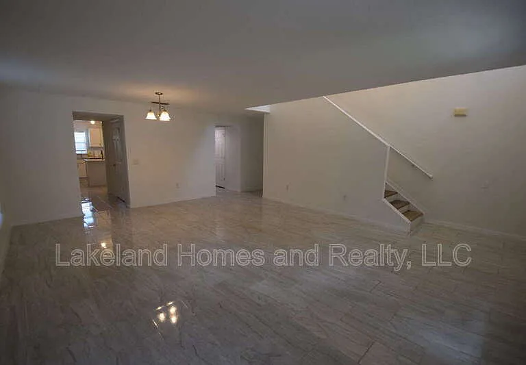 5123 Spanish Oaks Dr — Photo 4