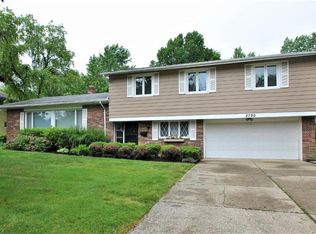 2790 Meldon Blvd, Beachwood, OH