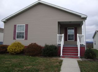 609 Canary Dr, Carlisle, PA