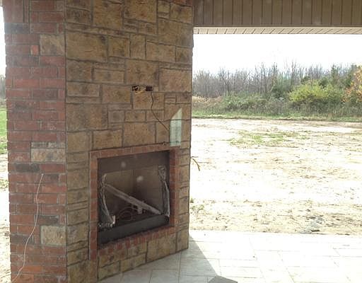5th image of 2371 Crane Ct