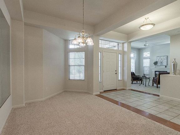 4th image of 1664 Avondale Dr