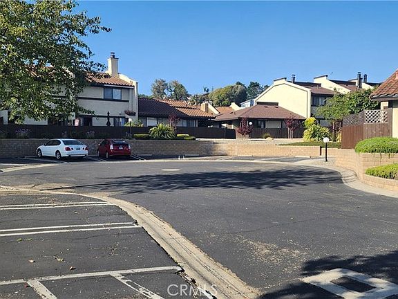 2nd image of 1057 Meadow Way